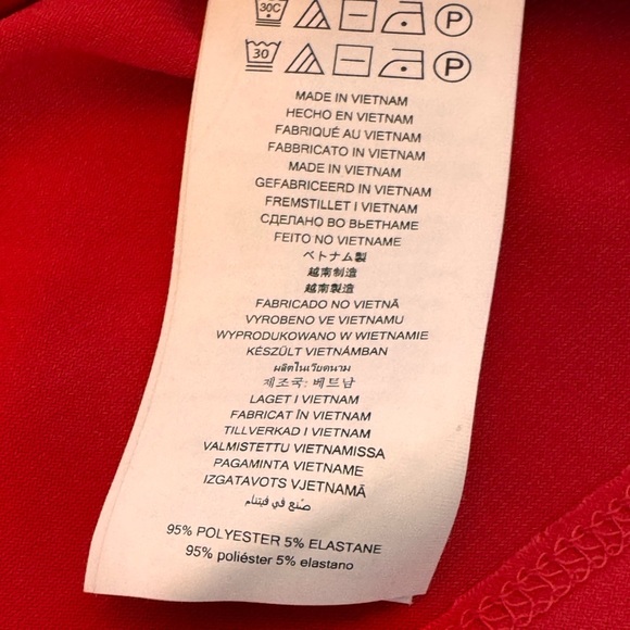 Michael Kors cold shoulder key hold top NWT XS - Picture 9 of 11